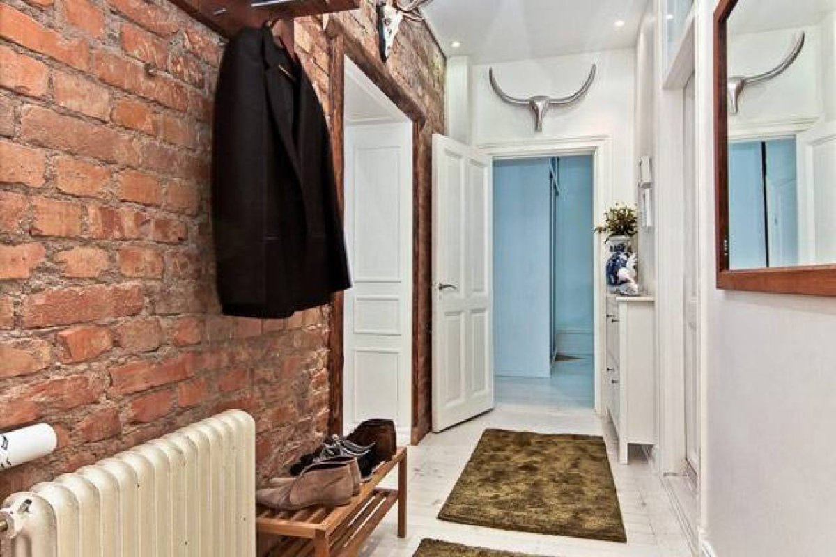 Прихожая в стиле лофт хайтек