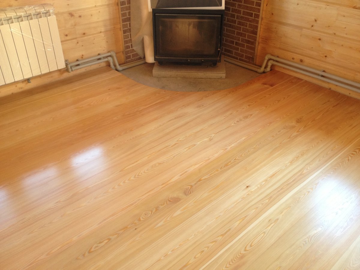 Деревянный пол из лиственницы