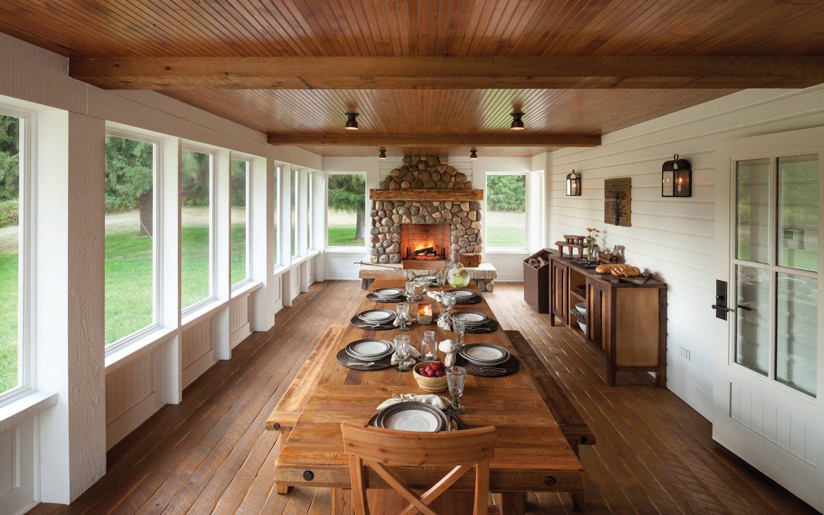 Кухня на веранде на даче