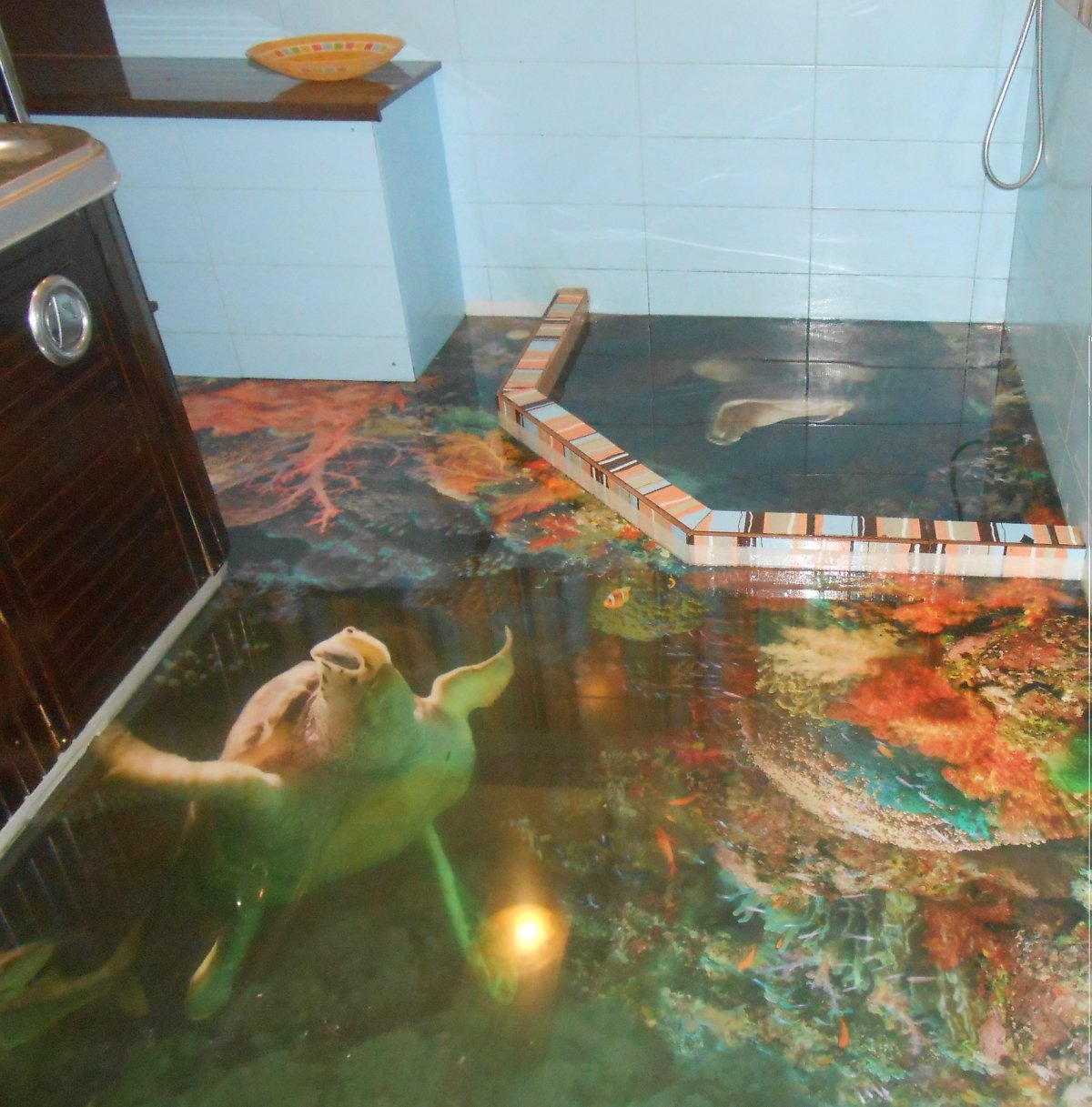 Пол в ванную из эпоксидной смолы