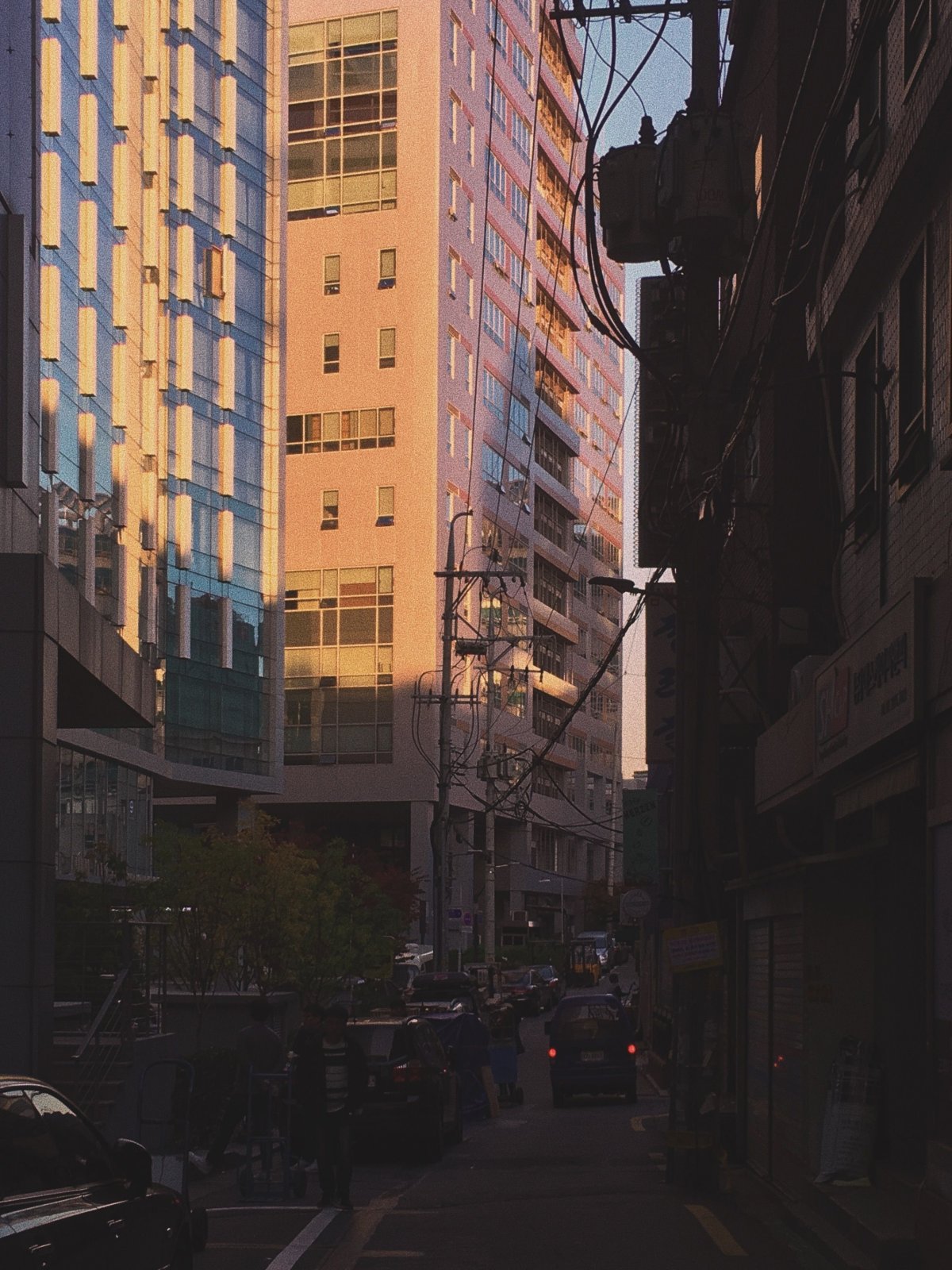 Улица Кореи из окна