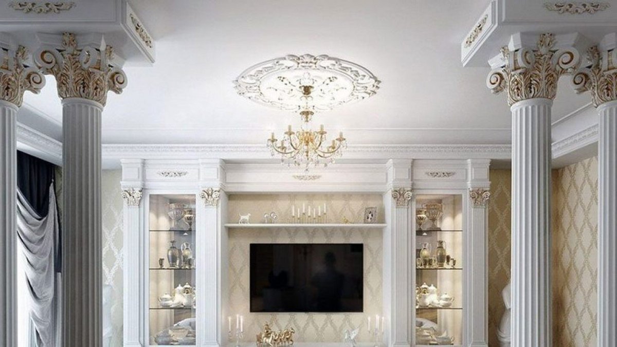 Полуколонны в интерьере гостиной