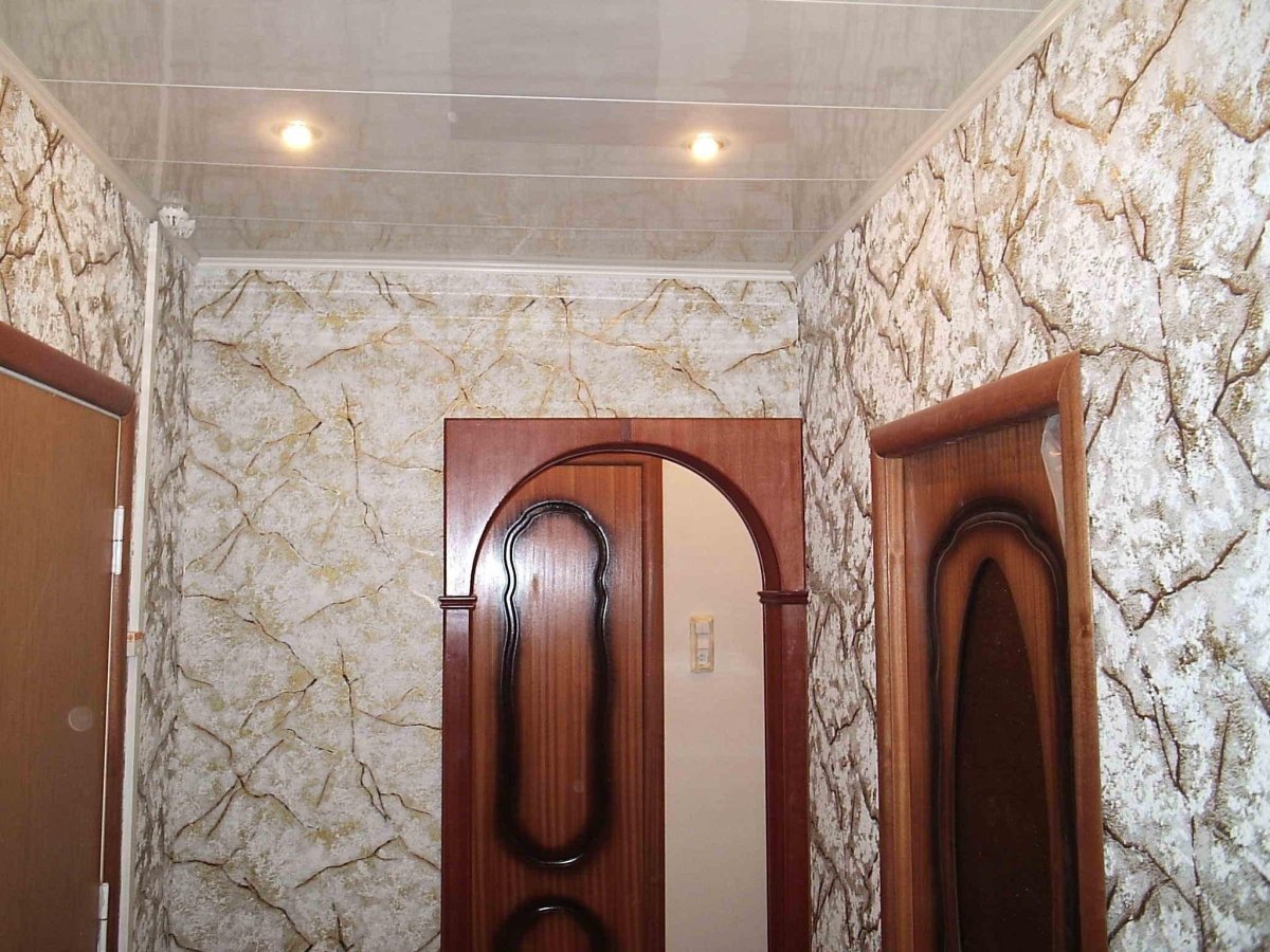 Отделка коридора