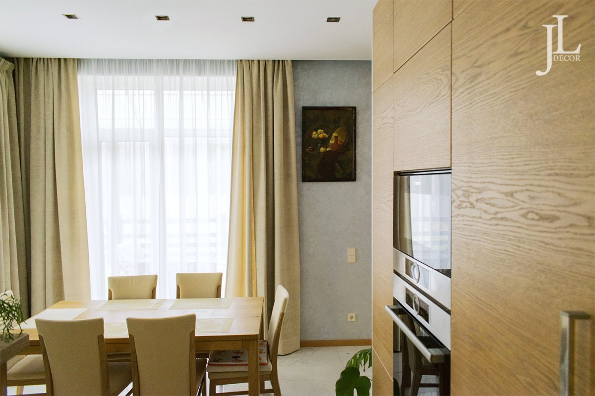 Шторы в кухню-гостиную