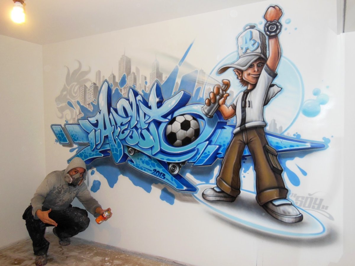 Роспись стен в комнате подростка