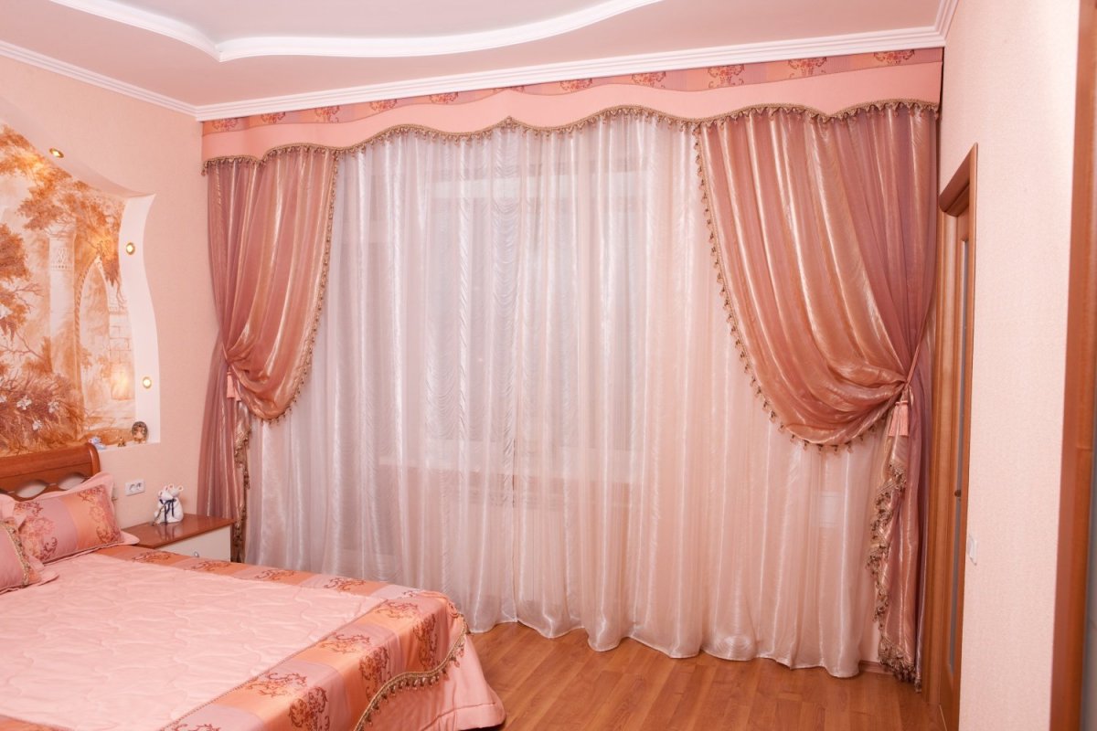 Ламбрекены для гостиной