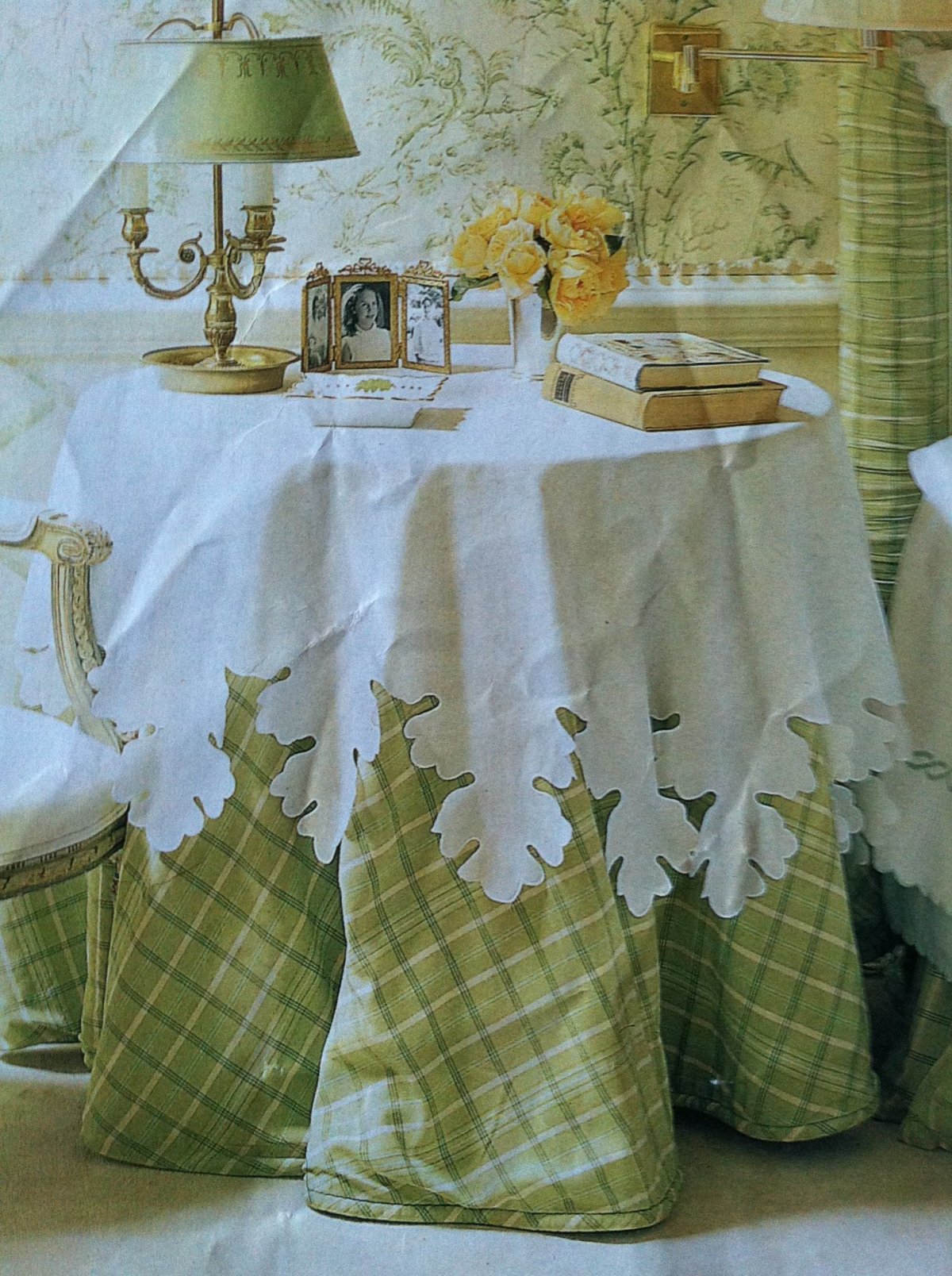 Скатерть круглая шебби Шик