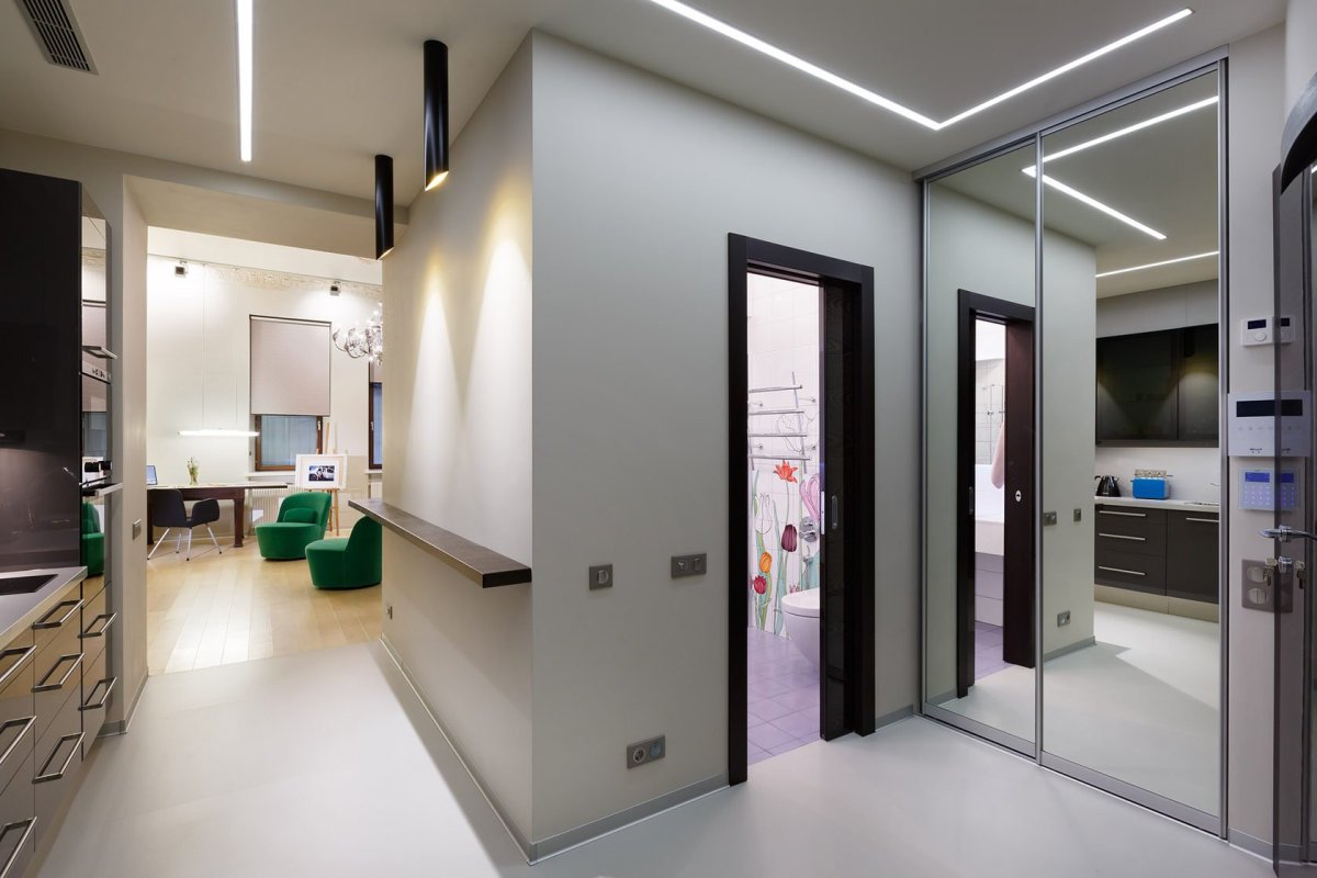 Раздвижные двери в комнату в интерьере