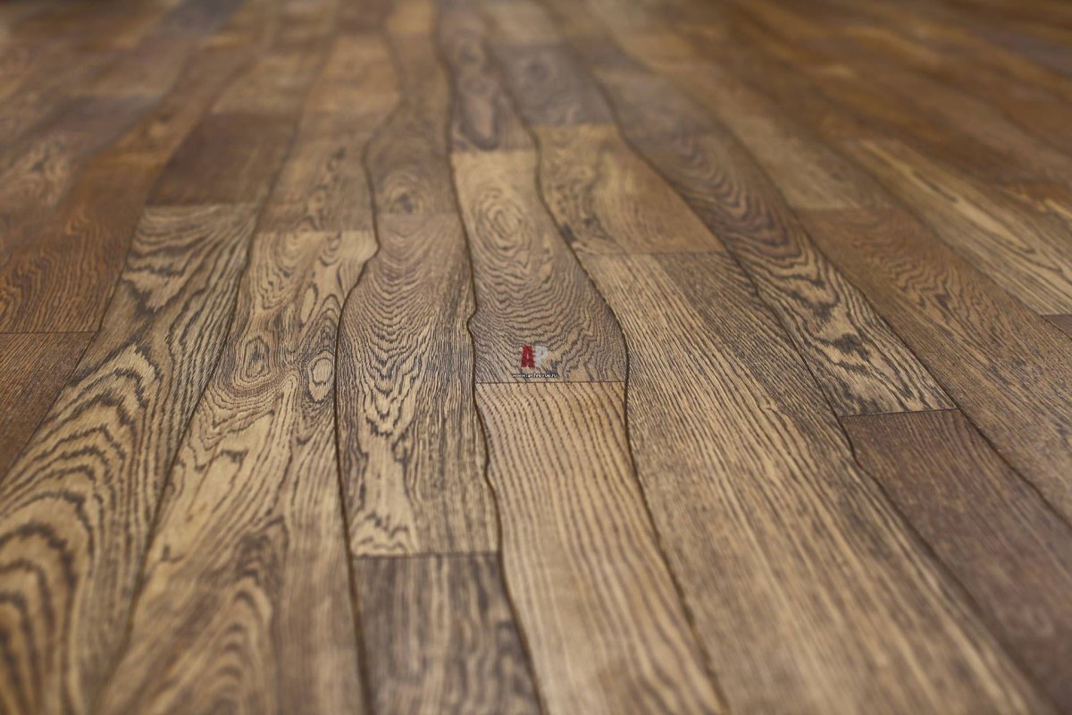 Паркет дуб брашированный