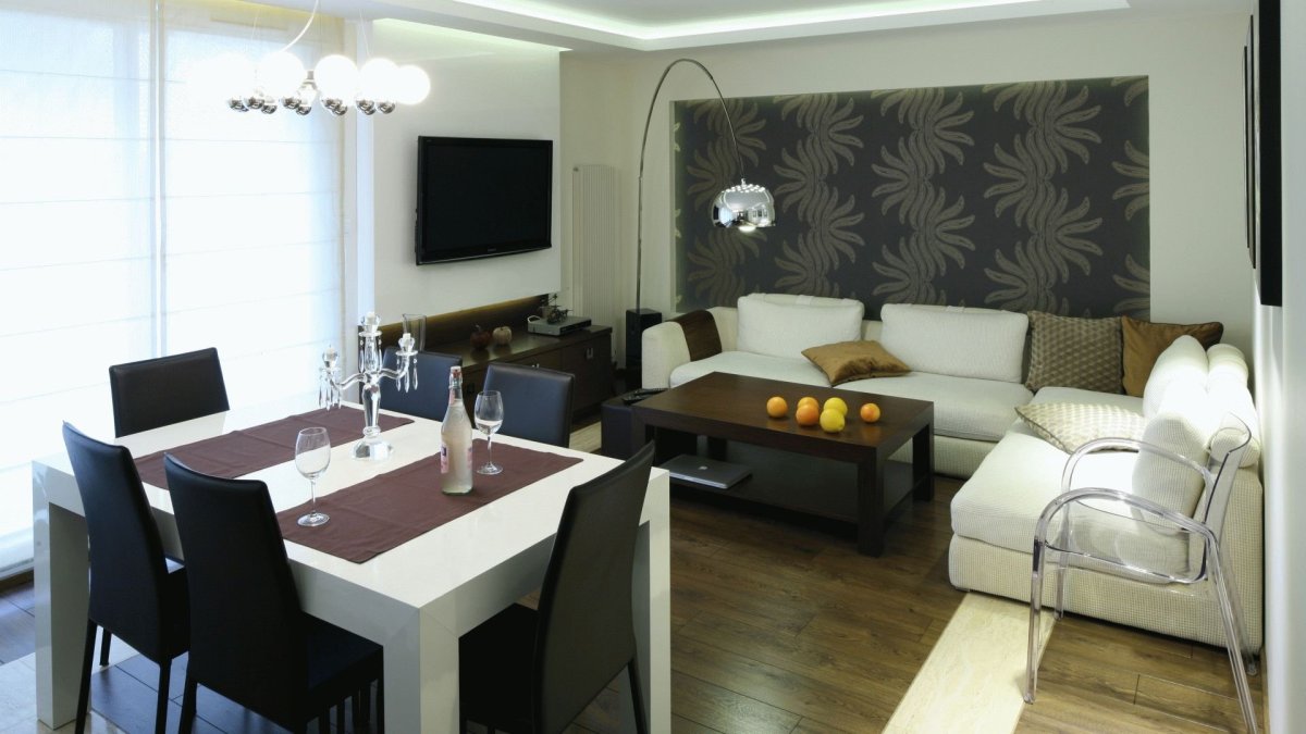 Гостиная с обеденной зоной