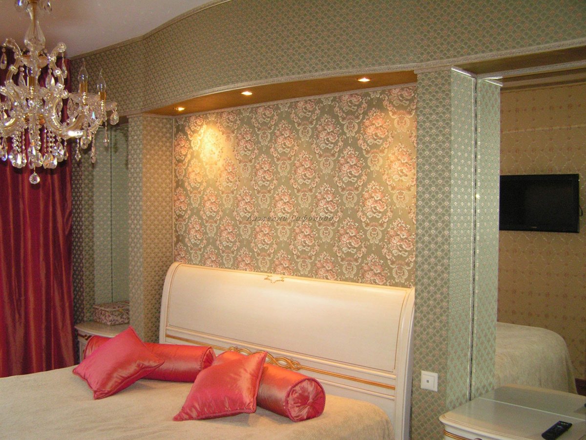 Спальня с нишами