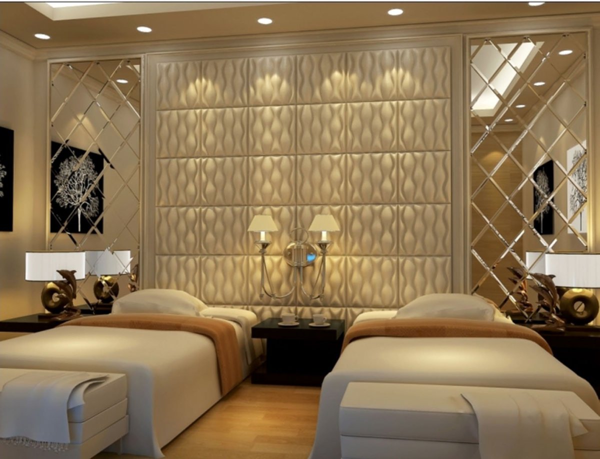 Зеркало в спальне