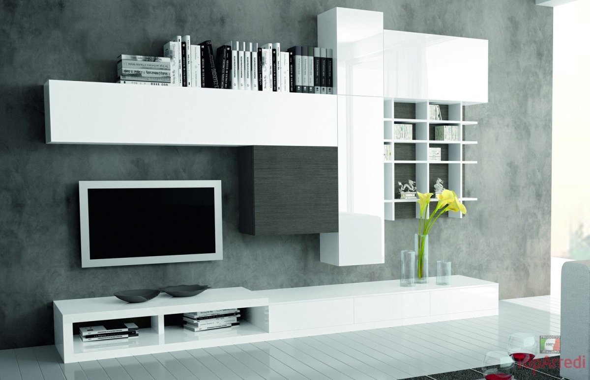 Навесная стенка в гостиную