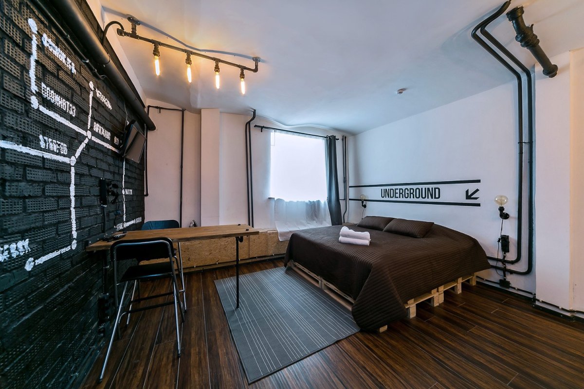 Бабочка в стиле андеграунд