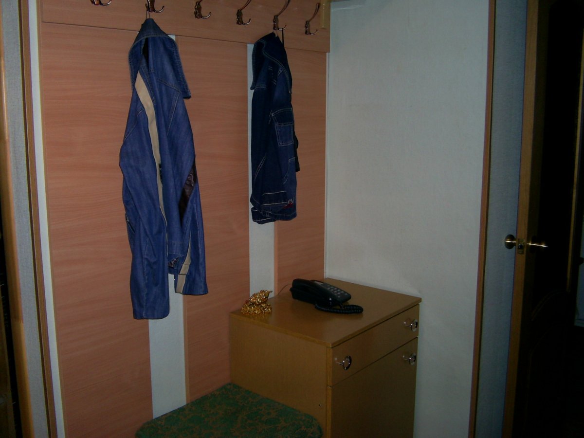 Прихожая в скандинавском стиле икеа