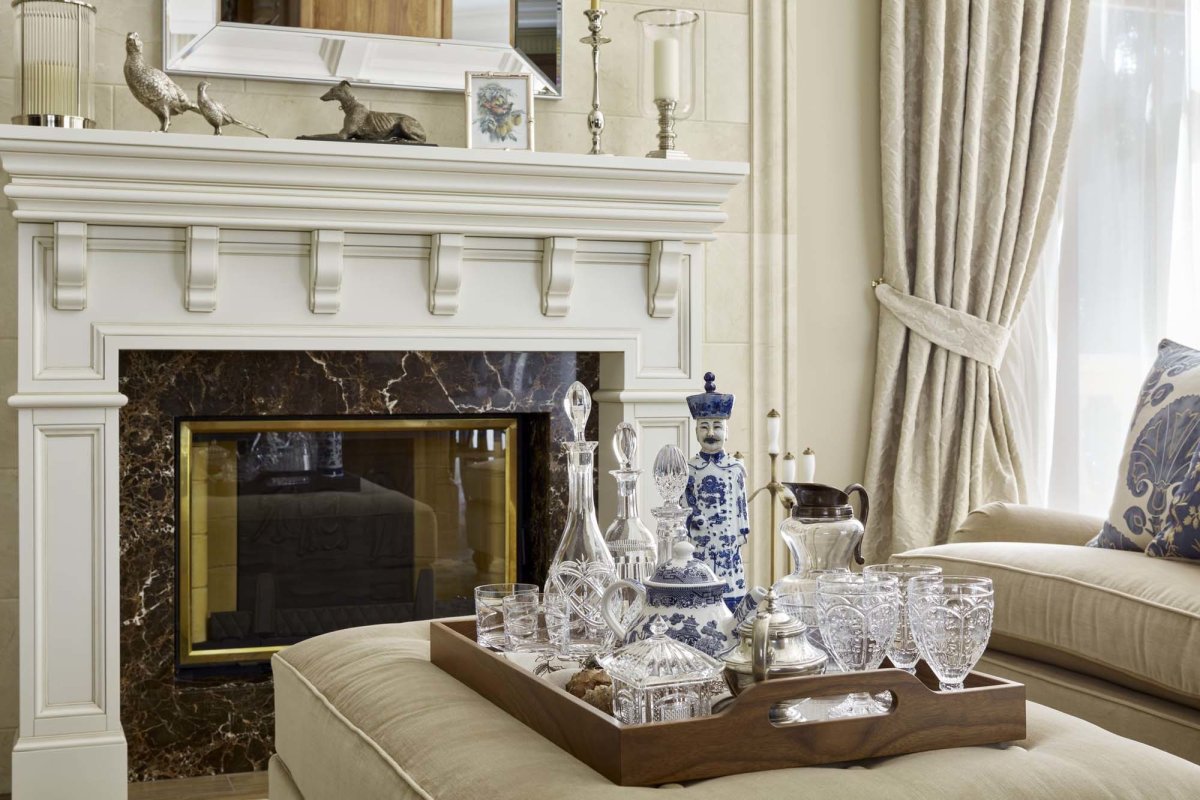 Камин во французском стиле