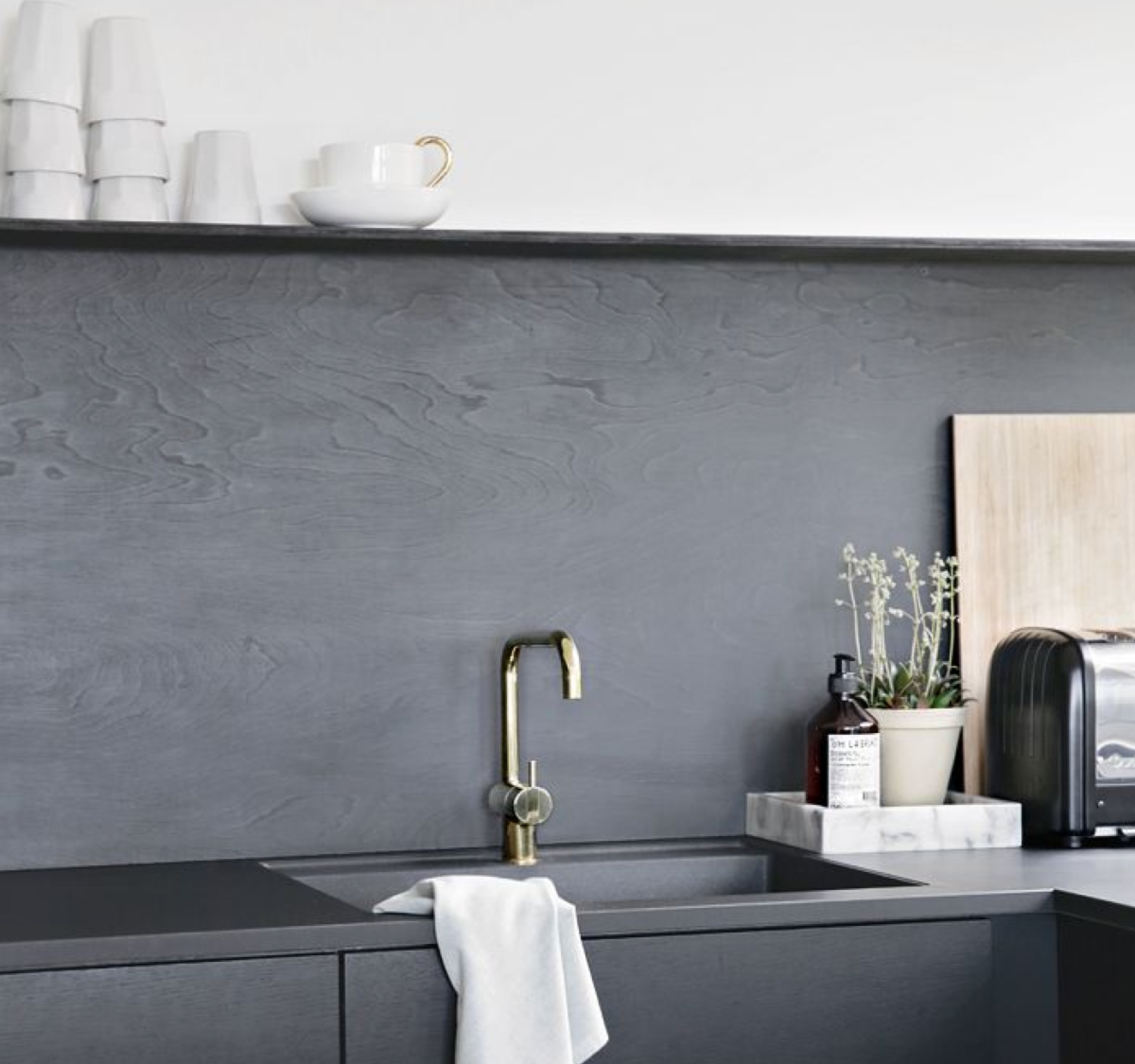 Оригинальный кухонный фартук