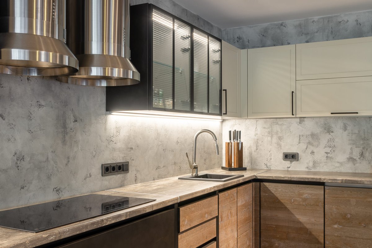 Стеклянные панели для кухни