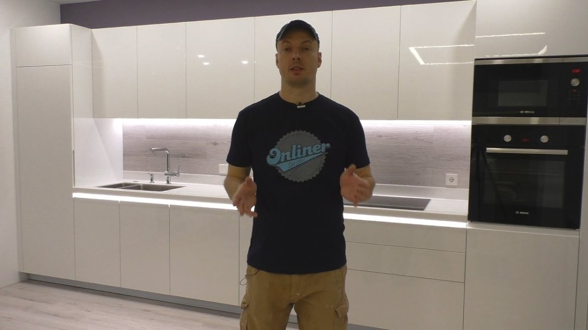 Ламинат на стену в кухне