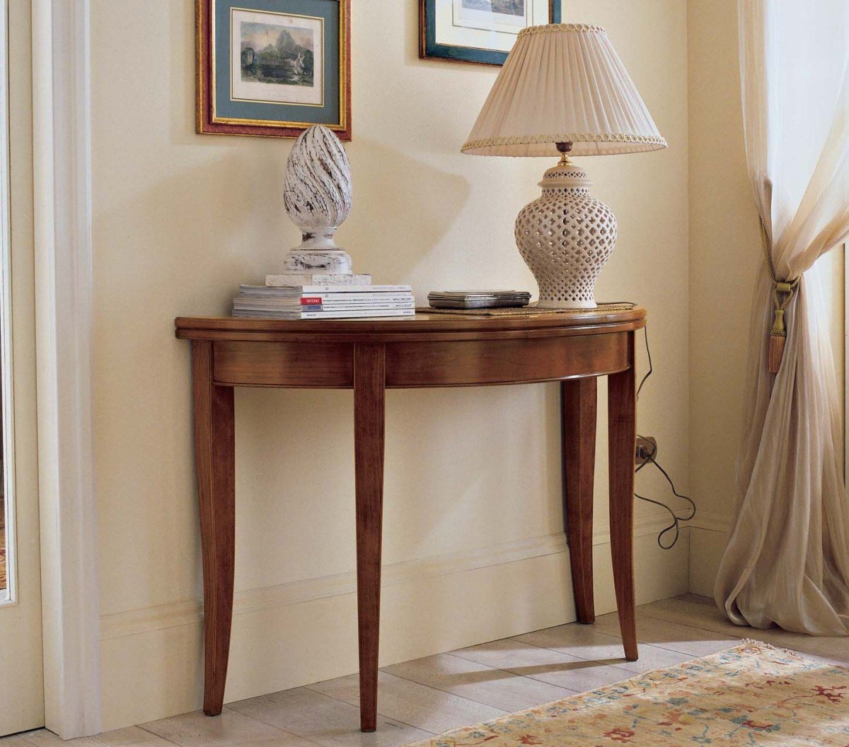 Консоль в интерьере