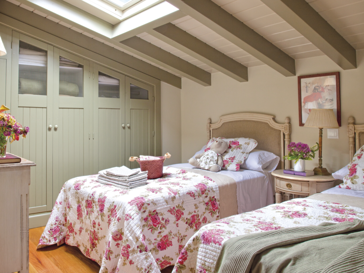 Маленькие спальни в деревянном доме