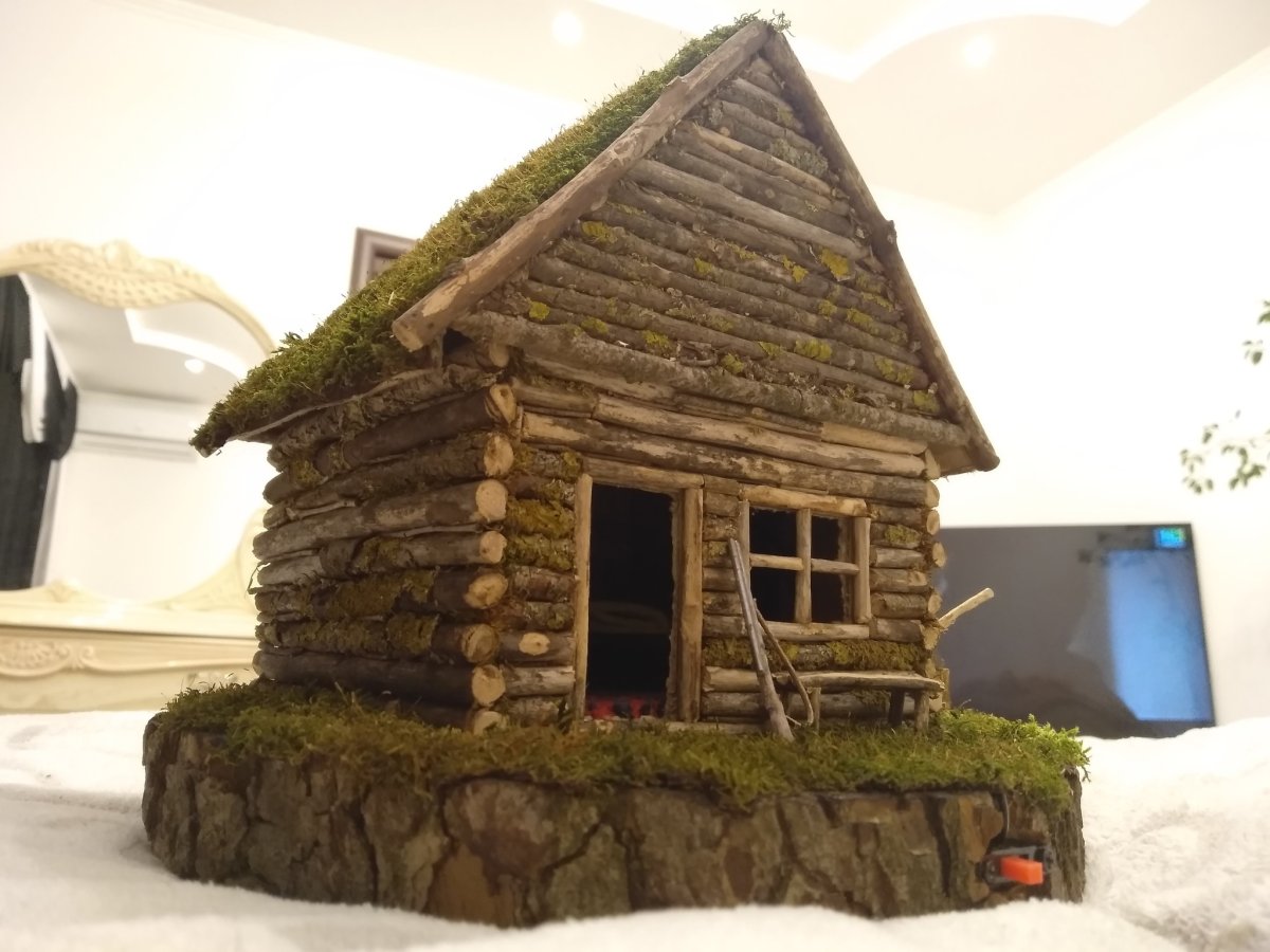 Скворечник для птиц из хлама