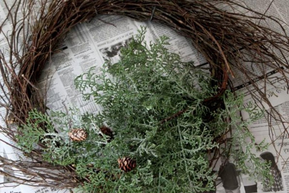 Домик из веточек