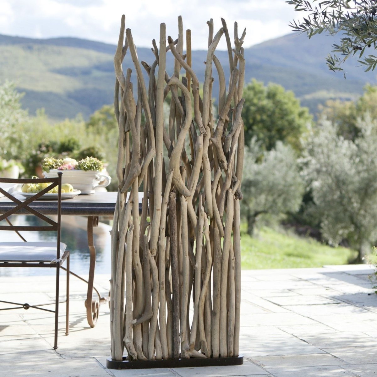 Люстра в рустикальном стиле