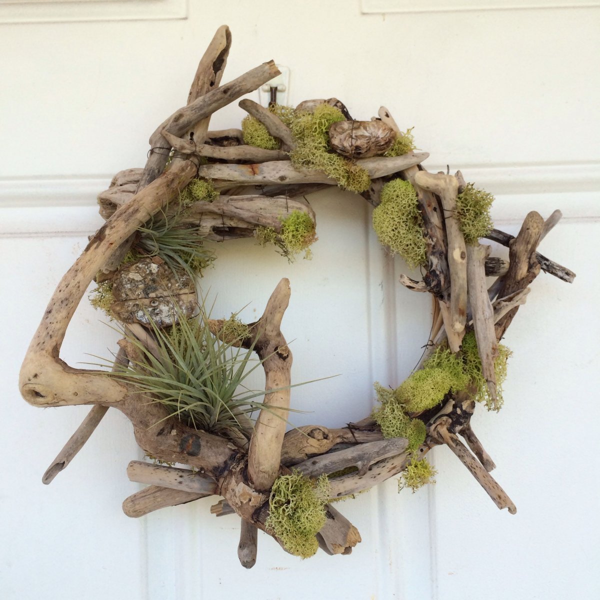 Венок из палок