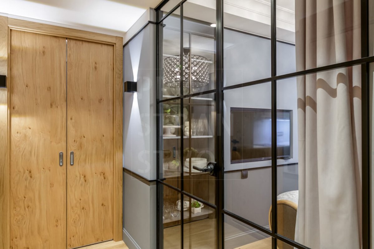 Декоративные перегородки в квартире из алюминиевого профиля