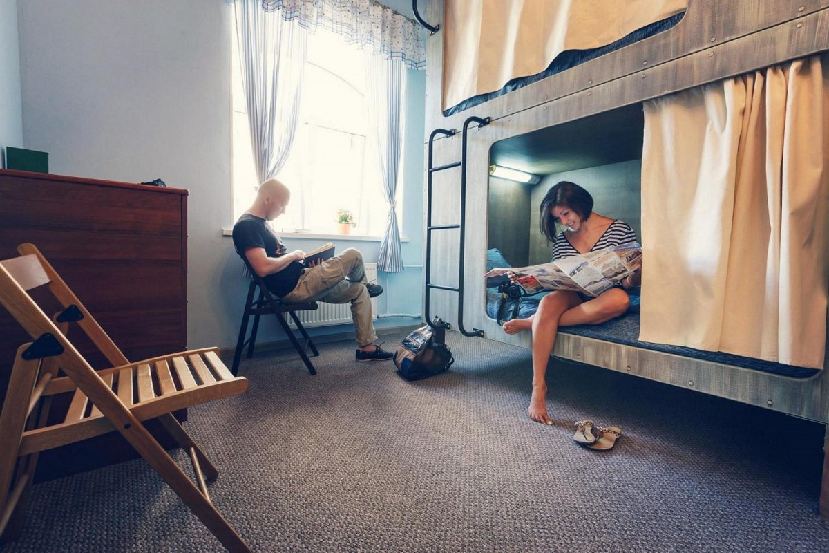 Подушкин красная комната