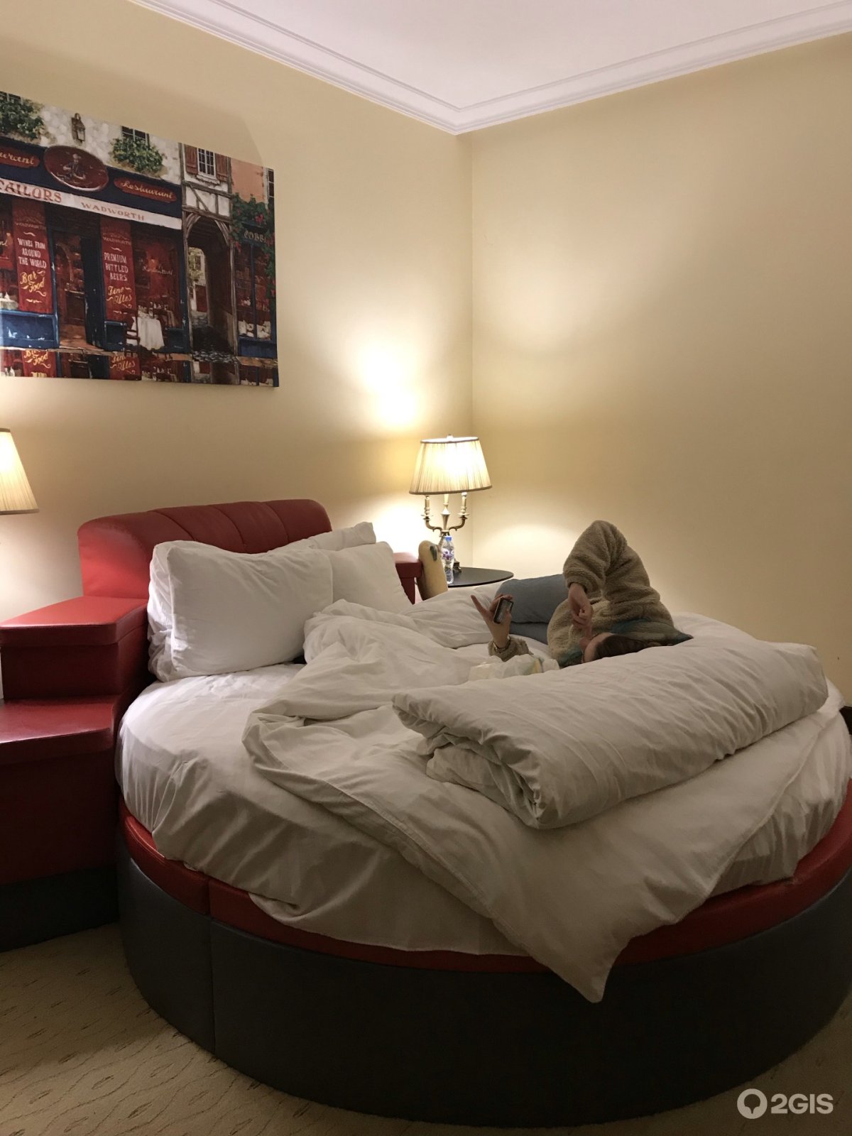 Интерьер гостиничного номера