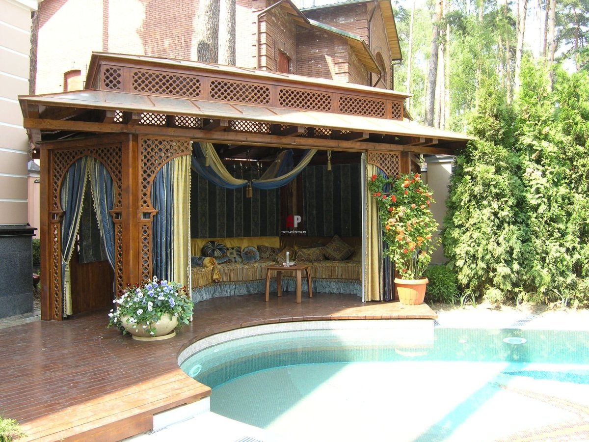 Беседка в мавританском стиле