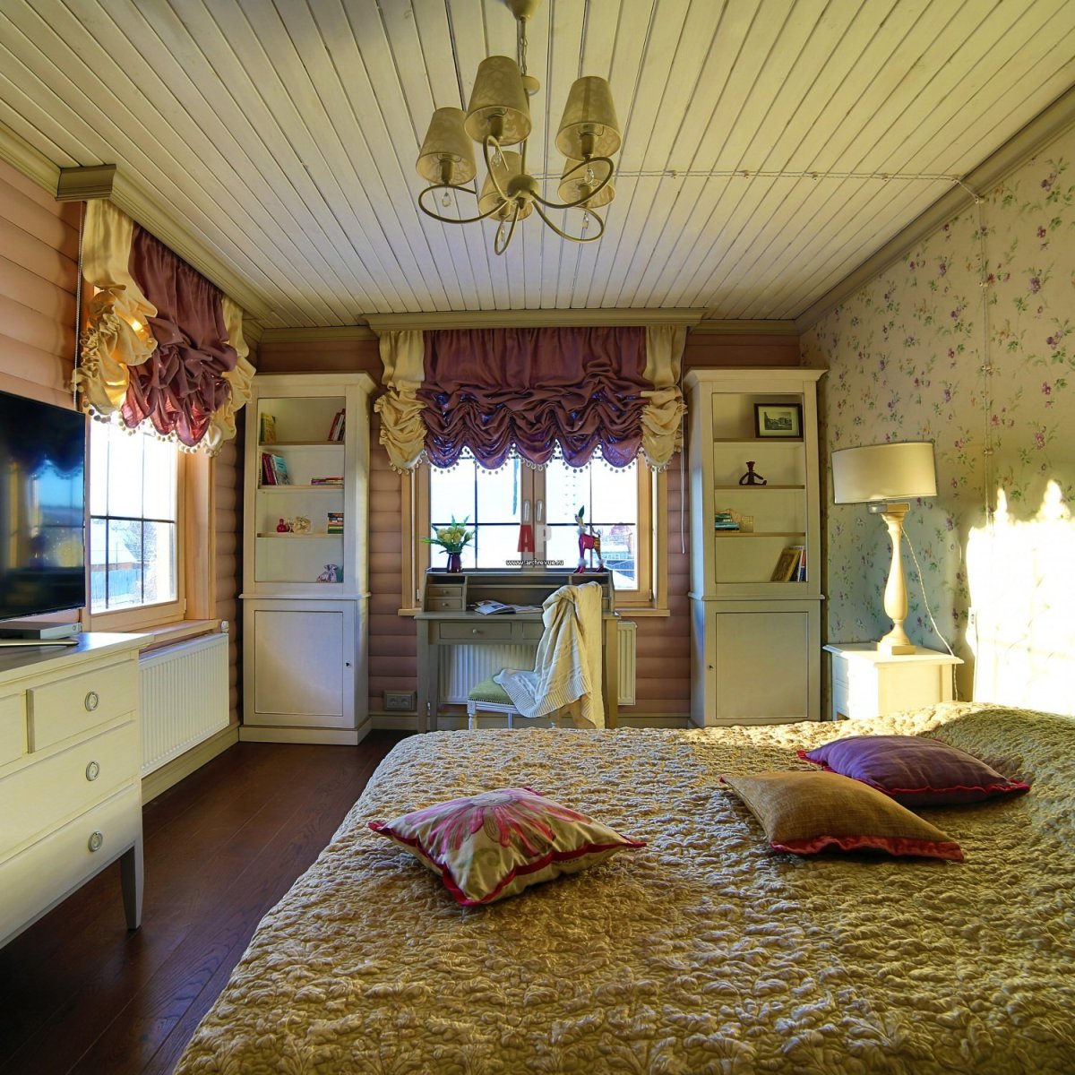 Спальня в стиле Прованс в деревянном доме