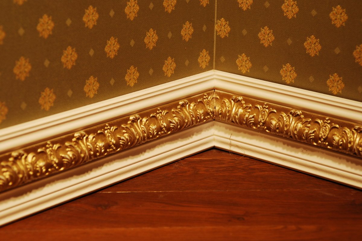 Плинтус Vynaflex Wood Skirting