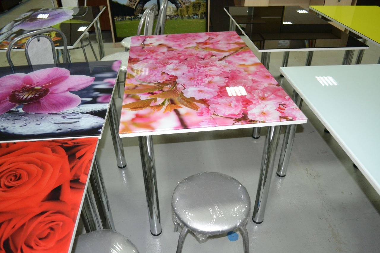 стол кухонный с фотопечатью роза