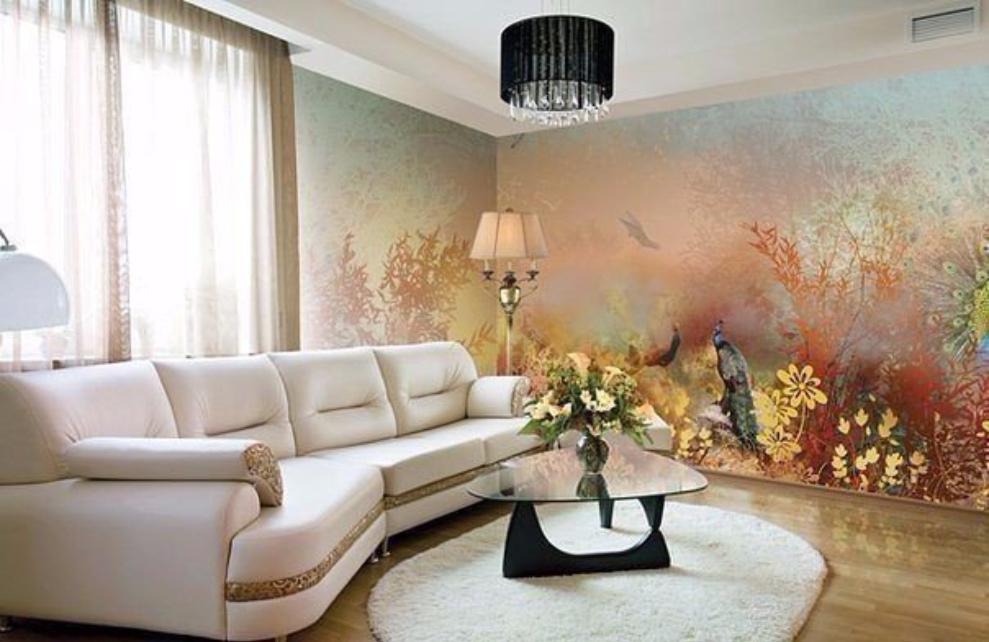 Фрески на стену в интерьере гостиной - 67 фото