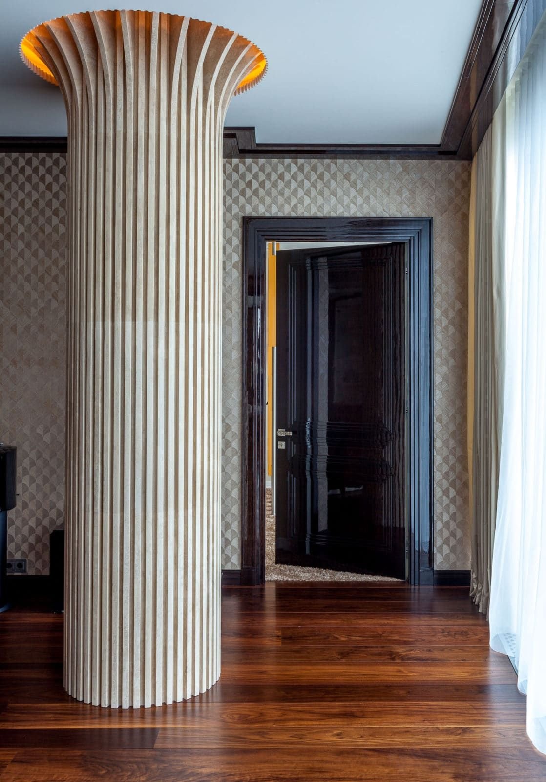 Колонны в интерьере квартиры в современном стиле — фото, дизайн