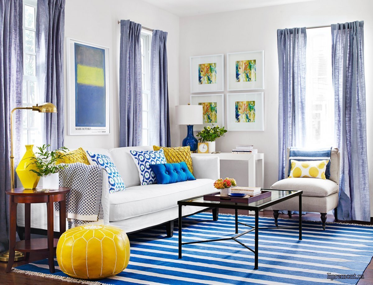 Комната в сине желтом стиле