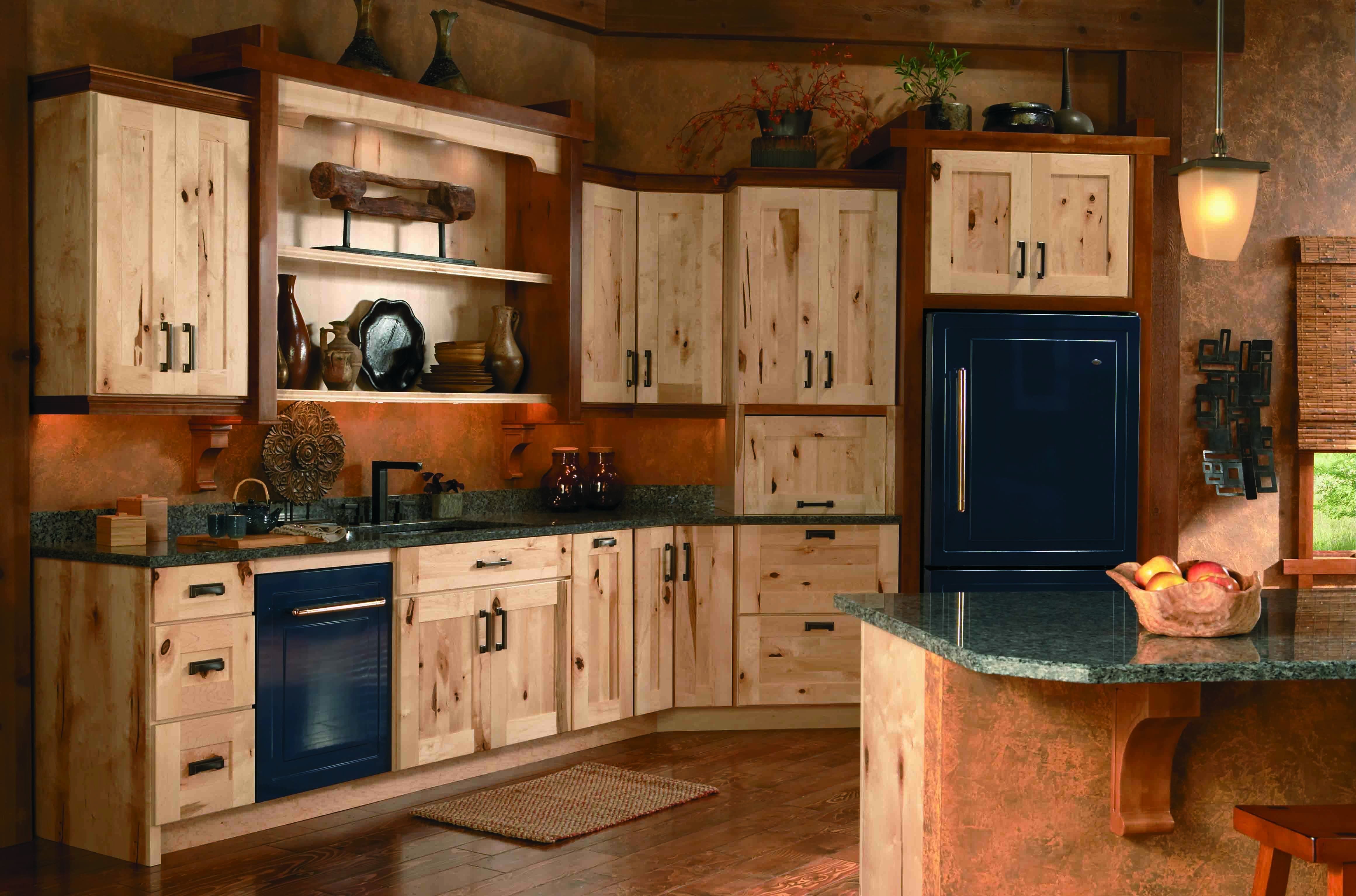 Самодельный кухонный. Кухня Вязынка. Деревянная кухня. Кухонный гарнитур из дерева. Необычный кухонный гарнитур.