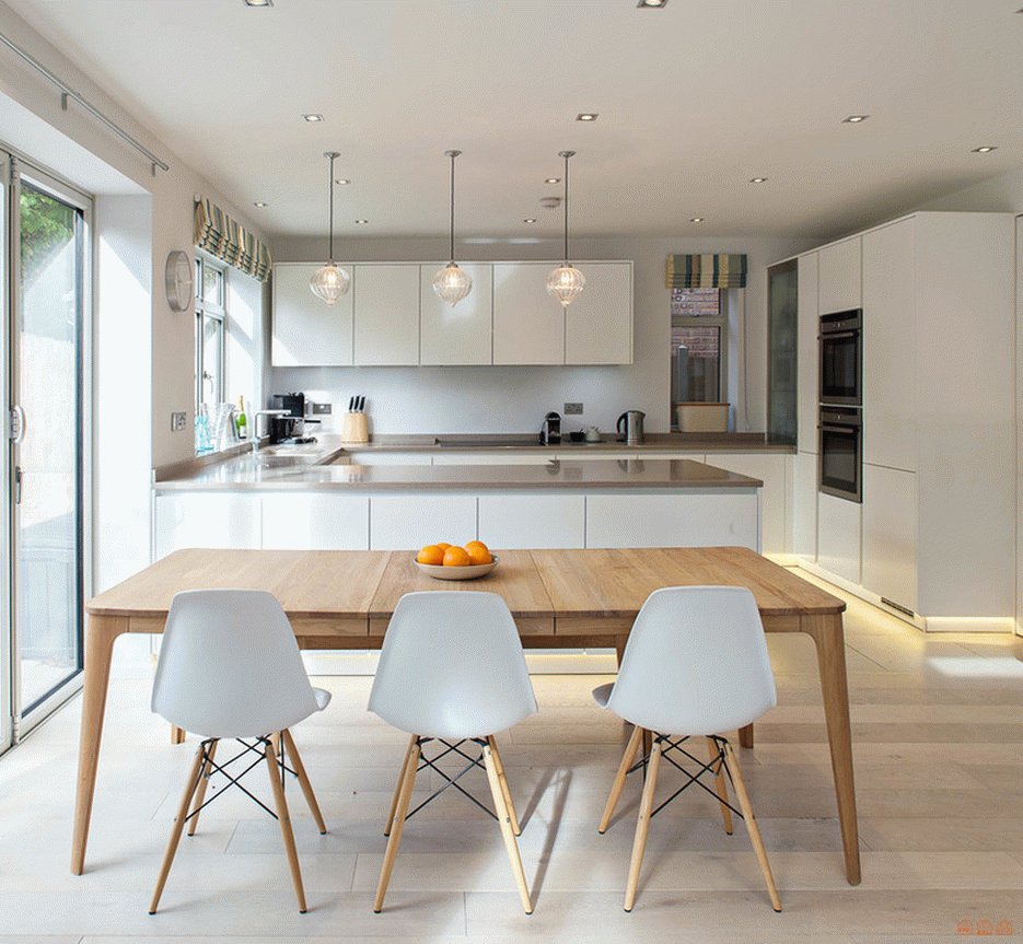 кухня гостиная в современном стиле светлая в доме