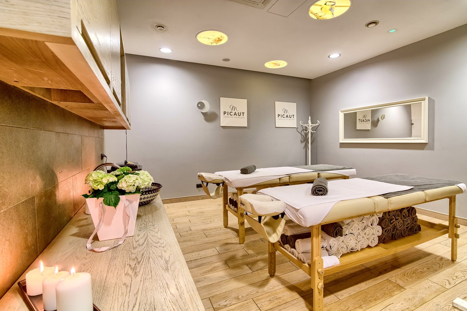 Спа перово. Велнесс спа Wellness Spa. Массажная комната. Спа комнаты. Массажный салон интерьер.