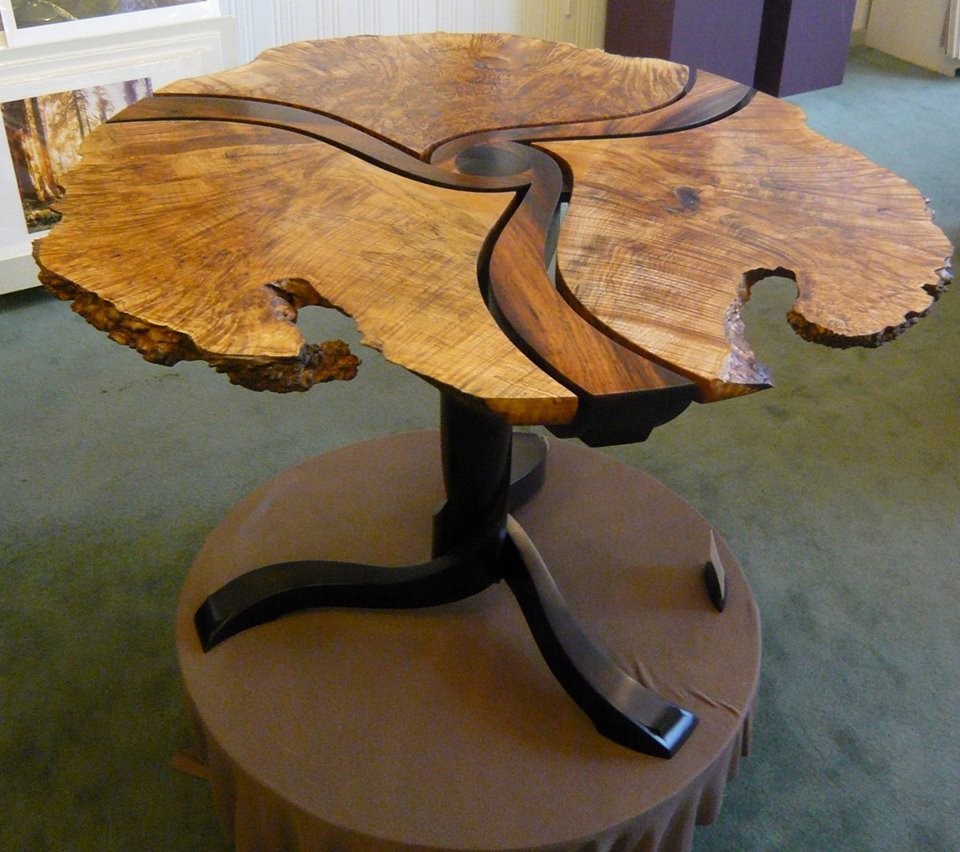 Эксклюзивные дерево. Интересные деревянные изделия. Необычные деревянные изделия. Необычные деревянные столы. Эксклюзивные столы из дерева.