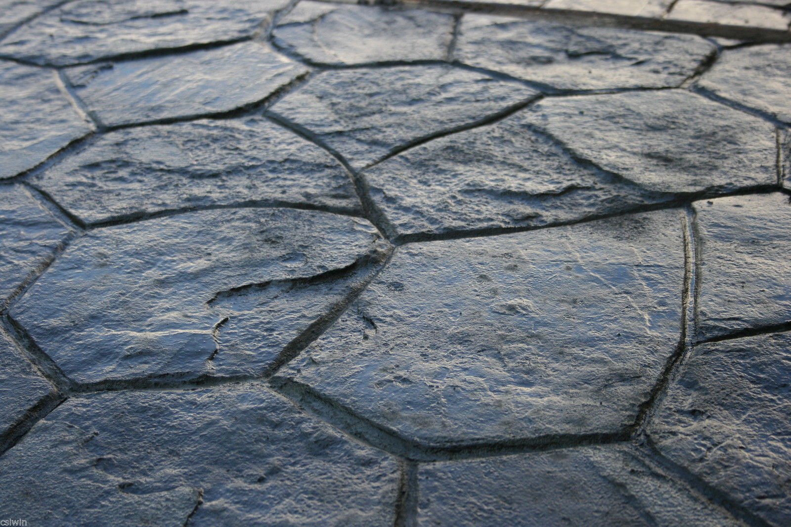 Concrete stone. Лиссабонский гранит печатный бетон. Тонкослойный печатный бетон. Печатный бетон текстура. Форма для штампованного бетона.