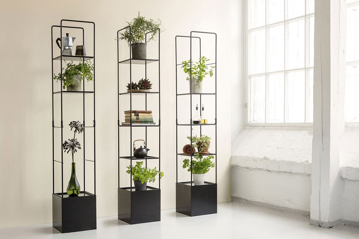 Стеклянный шкаф для растений