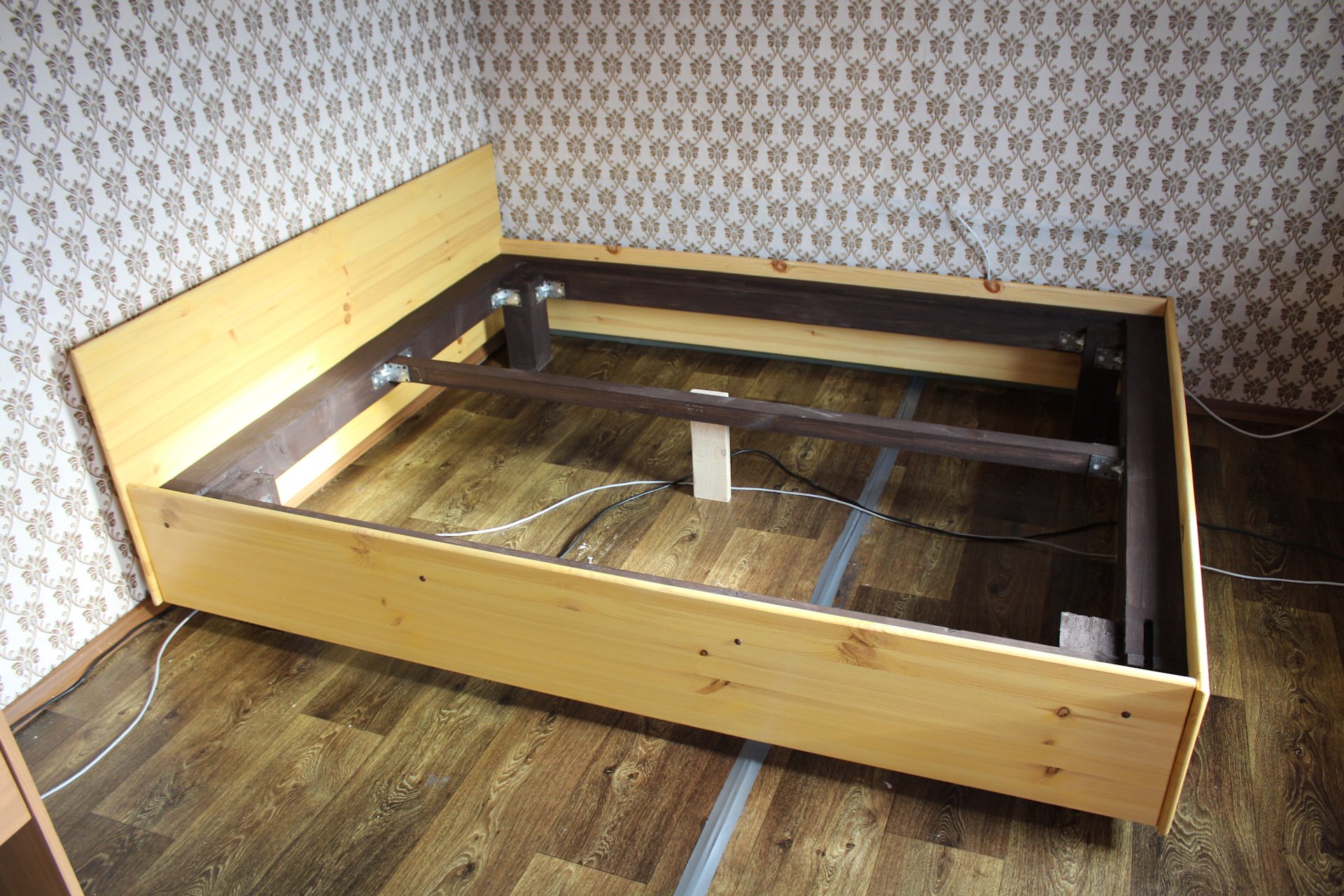 Кровать с выдвижными ящиками чертеж | Кровать с местом для хранения, Кровать, Мебельные проекты