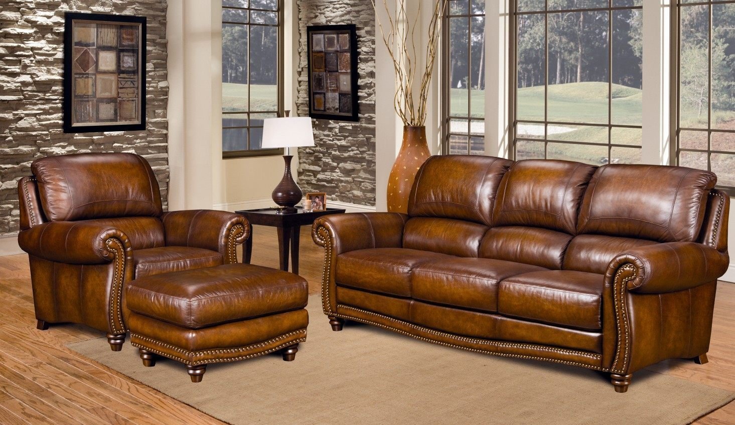 Мебель кожаные диваны. Кожаная мягкая мебель. Коричневый кожаный диван. Кожаная мебель в интерьере. Кожаный диван с креслами.