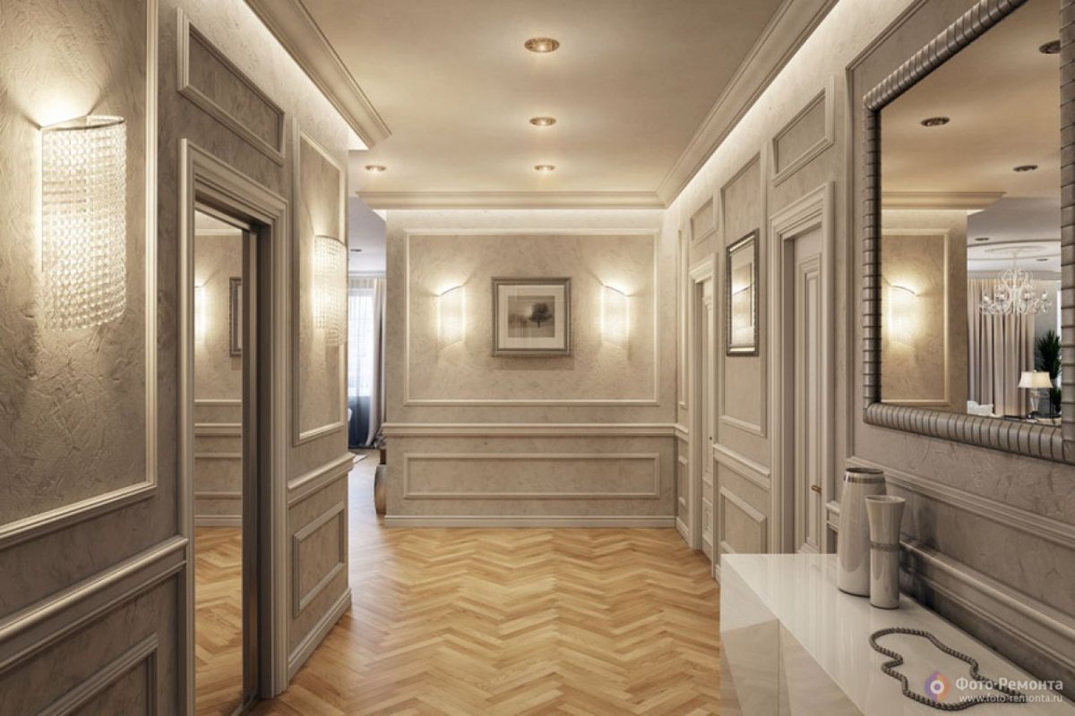 Молдинги в коридоре