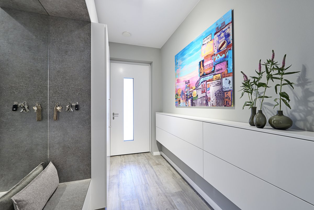 Серая прихожая