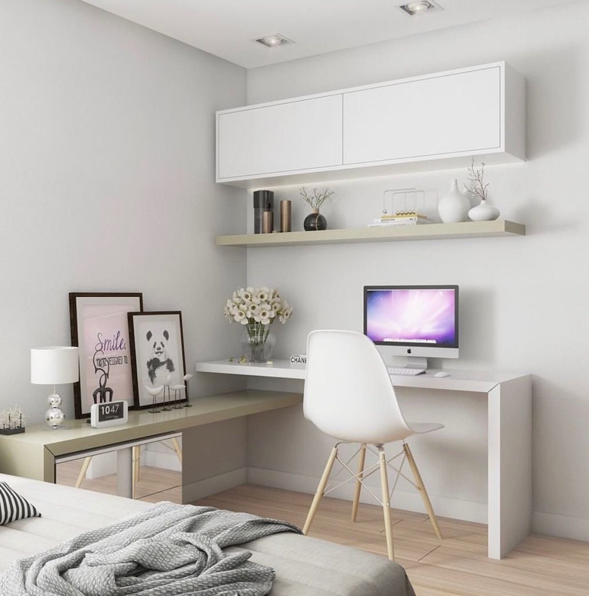 Рабочее место в спальни для школьника